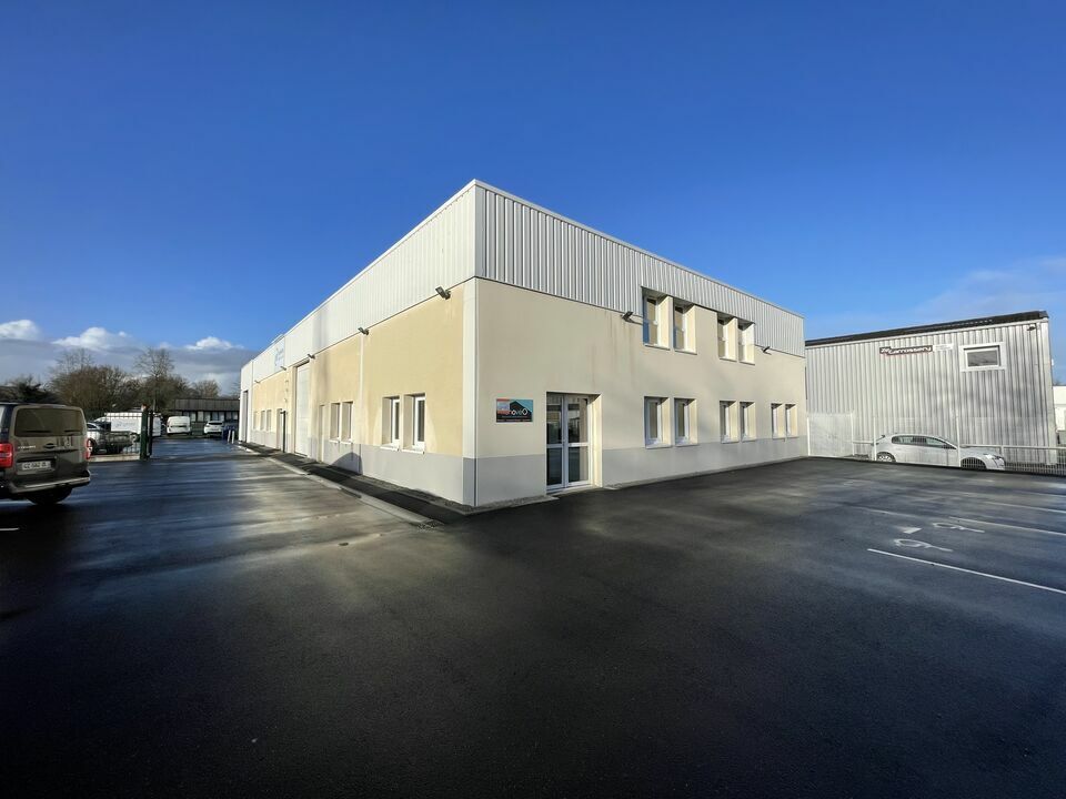 Industriel/Logistique dans Treillières à vendre Photo de l’immeuble– Image 1 sur 11
