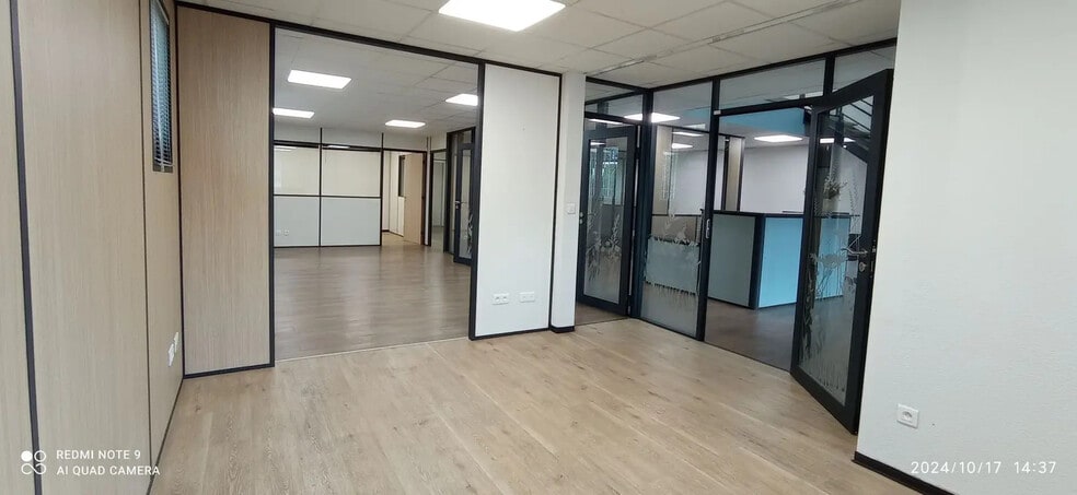 17 Avenue Hermès, Millas à louer - Photo de l’immeuble – Image 2 sur 12