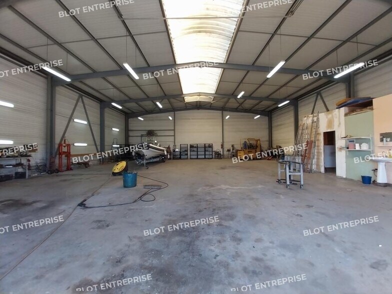 Local d'activités dans Arzal à vendre - Photo de l’immeuble – Image 1 sur 5