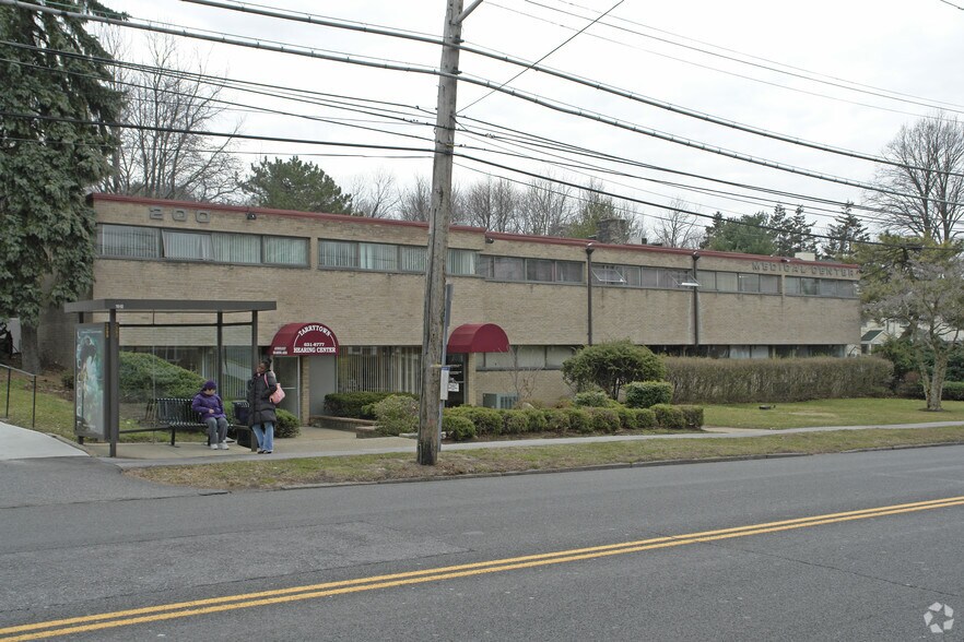 200 S Broadway, Tarrytown, NY à louer - Photo de l’immeuble – Image 2 sur 13
