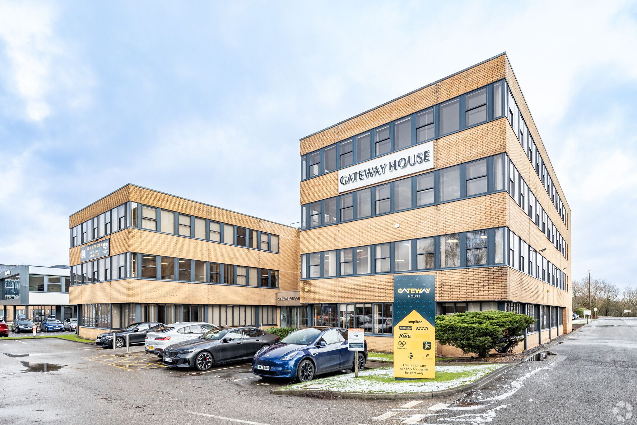 Styal Rd, Manchester à louer Photo principale– Image 1 sur 4