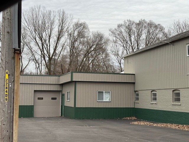 726 S Broadway, Aurora, IL à vendre - Photo de l’immeuble – Image 2 sur 30