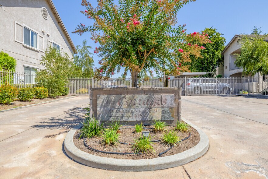 4416 Precissi Ln, Stockton, CA à vendre - Photo de l’immeuble – Image 2 sur 52