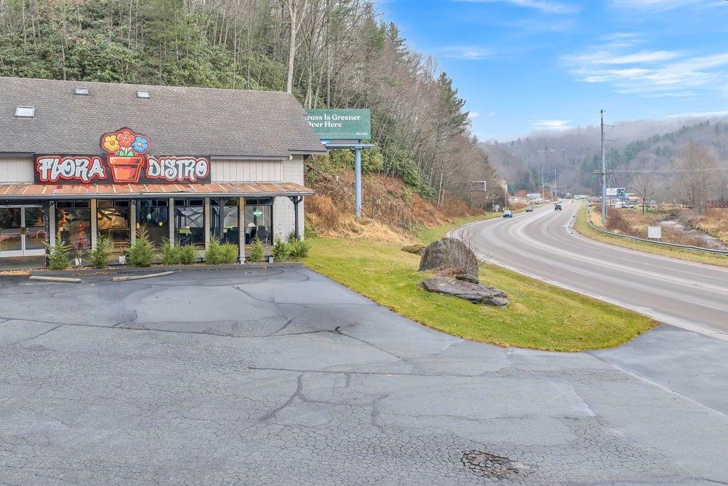 3894 US Hwy 321, Blowing Rock, NC à vendre Photo principale– Image 1 sur 29
