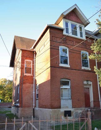Plus de détails pour 4813-4815 Chester Ave, Philadelphia, PA - Logement à vendre