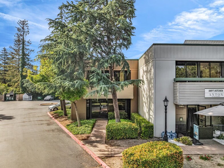 1941-1973 O'Toole Way, San Jose, CA à vendre - Photo de l’immeuble – Image 3 sur 62