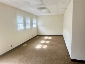900 Court St, Martinez, CA à louer Photo intérieure– Image 1 sur 4