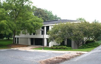 Plus de détails pour 431-441 E Chocolate Ave, Hershey, PA - Bureau à louer