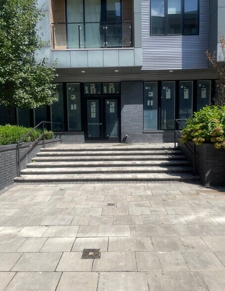 1214 N American St, Philadelphia, PA à louer - Photo de l’immeuble – Image 2 sur 10