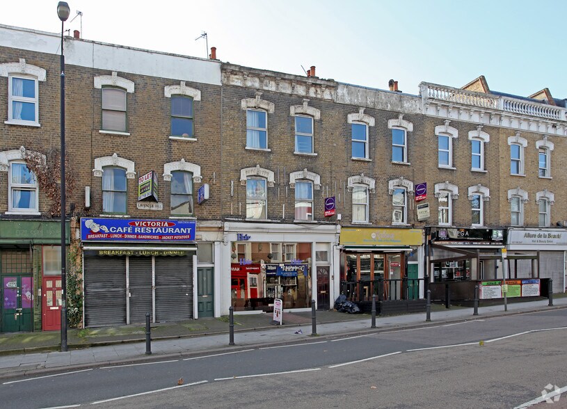 57 Lavender Rd, Londres à louer - Photo de l’immeuble – Image 2 sur 2