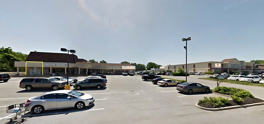 400 Union Blvd, West Islip, NY à louer Photo de l’immeuble– Image 1 sur 2
