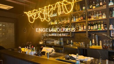 Local commercial dans Barcelone, Barcelona à louer Photo intérieure– Image 2 sur 5