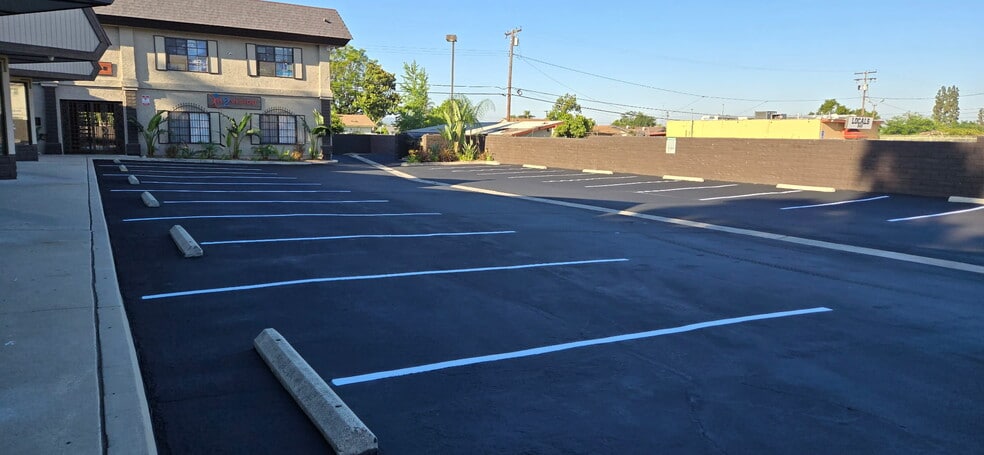 20628 E Arrow Hwy, Covina, CA à louer - Photo de l’immeuble – Image 2 sur 16