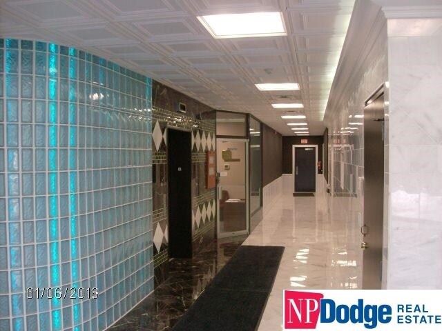 1406 Fort Crook Rd S, Bellevue, NE à louer - Photo de l’immeuble – Image 2 sur 20