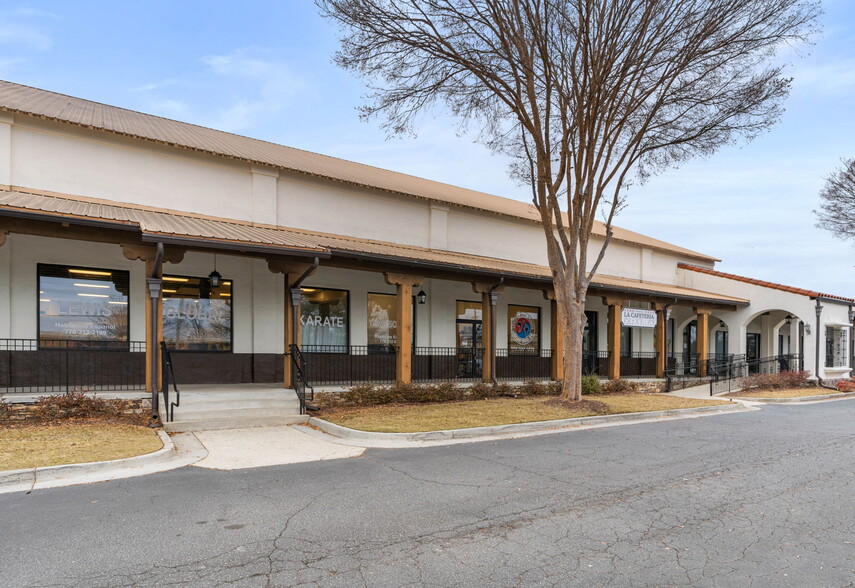 5522 New Peachtree Rd, Chamblee, GA à louer - Photo de l’immeuble – Image 2 sur 7