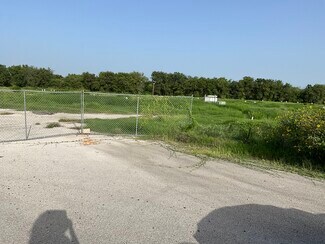Plus de détails pour 322 N Sunset Strip St, Kenedy, TX - Spécialisé à vendre