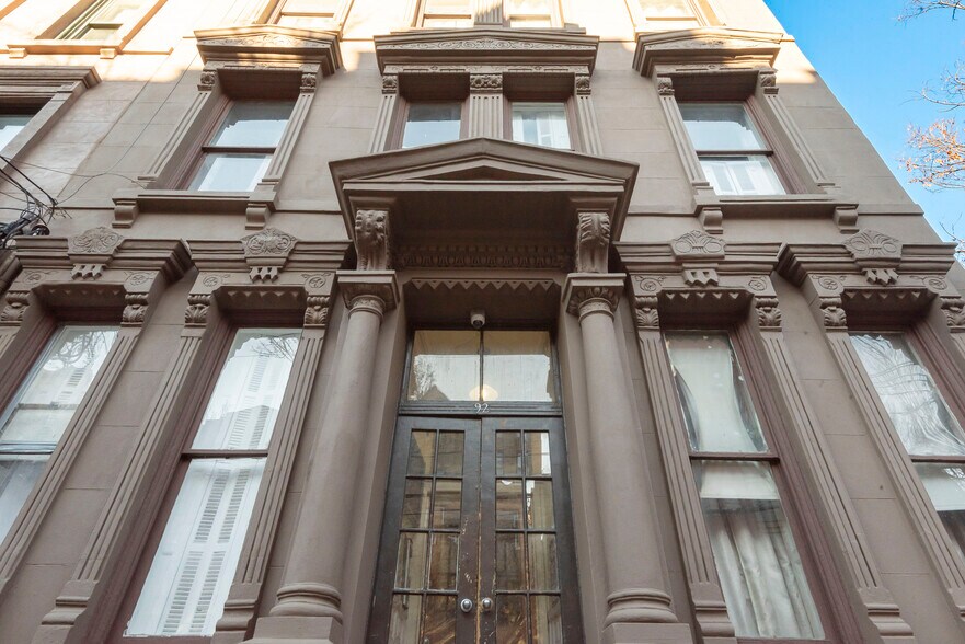 92 Wayne St, Jersey City, NJ à vendre - Photo de l’immeuble – Image 3 sur 15