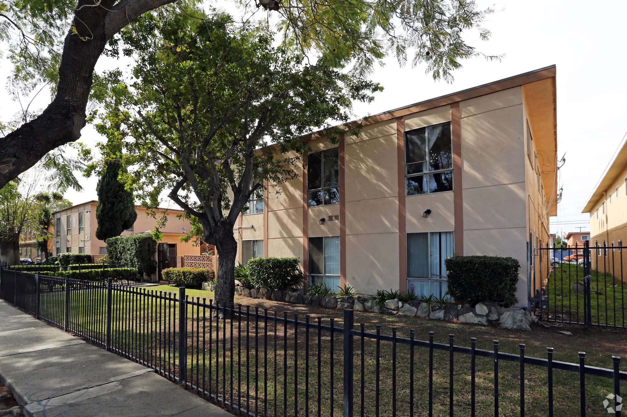 1426 Minnie St, Santa Ana, CA à vendre Photo principale– Image 1 sur 18