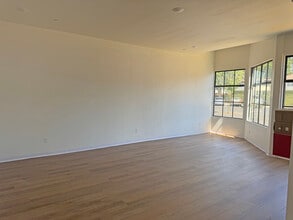 1693 Mission Dr, Solvang, CA à louer Photo intérieure– Image 1 sur 7
