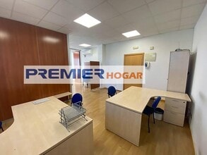 Bureau dans Villaviciosa de Odón, Madrid à louer Photo intérieure– Image 1 sur 10