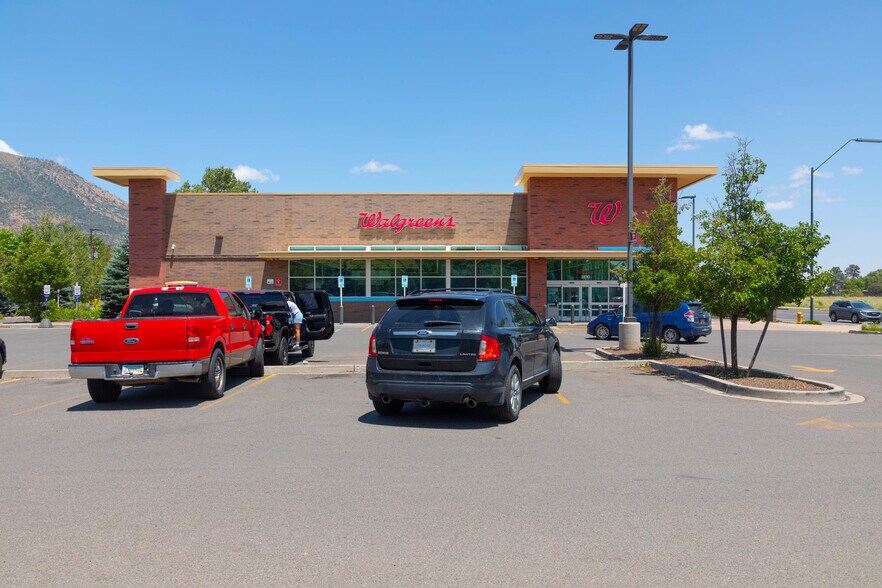 2610 E Route 66, Flagstaff, AZ à vendre - Photo de l’immeuble – Image 2 sur 3