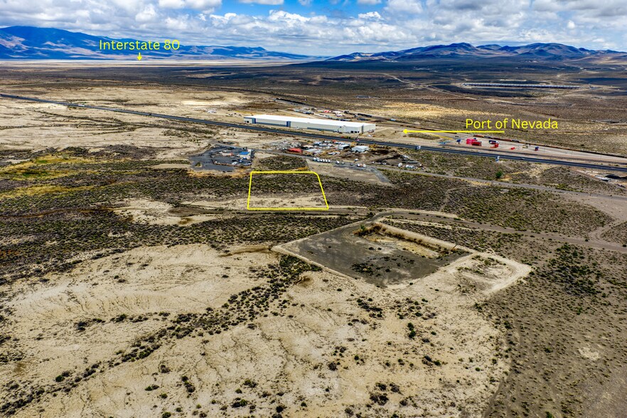 16932 Renewable Way, Hazen, NV à vendre - Photo de l’immeuble – Image 1 sur 7