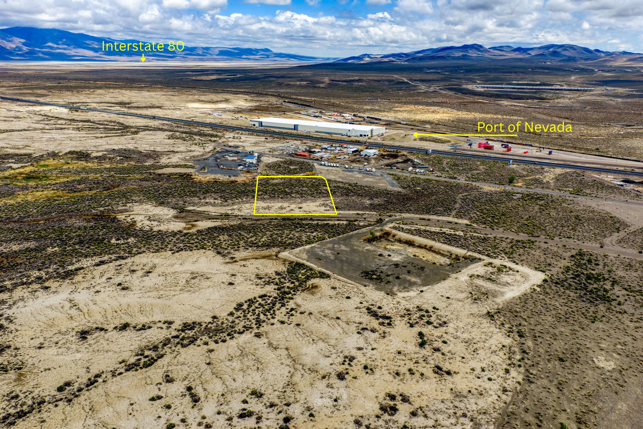 16932 Renewable Way, Hazen, NV à vendre Photo de l’immeuble– Image 1 sur 8