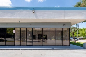 3801 N University Dr, Sunrise, FL à louer Photo intérieure– Image 2 sur 9