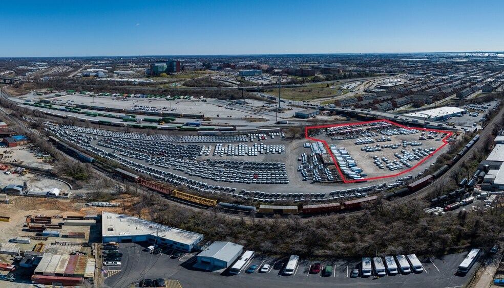 4500 E Lombard St, Baltimore, MD à louer - Photo de l’immeuble – Image 3 sur 5