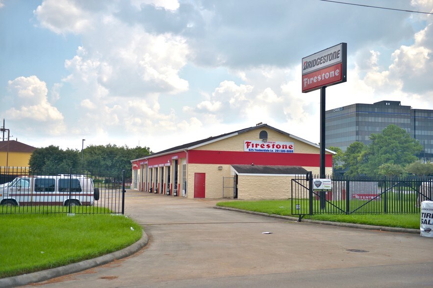 625 Timberdale Ln, Houston, TX à vendre - Photo de l’immeuble – Image 2 sur 8