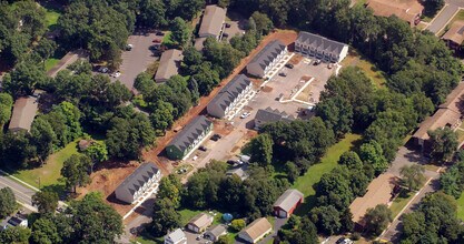 31-1 Lillian Dr, Manchester, CT - VUE AÉRIENNE  vue de carte - Image1