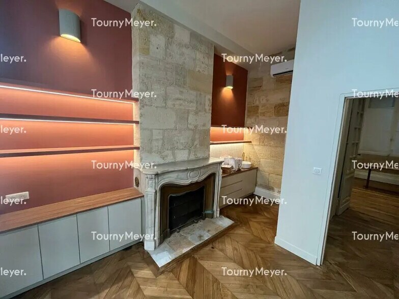3 Rue De La Verrerie, Bordeaux à louer - Photo de l’immeuble – Image 2 sur 7