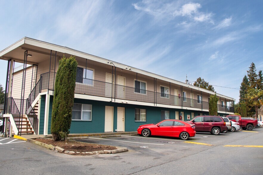 812 10th St NE, Auburn, WA à vendre - Photo de l’immeuble – Image 3 sur 27