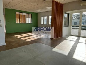 Industriel/Logistique dans Treillières à vendre Photo intérieure– Image 1 sur 3