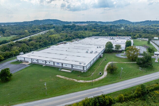 Plus de détails pour 981 Industrial Park Rd, Columbia, TN - Industriel/Logistique à louer
