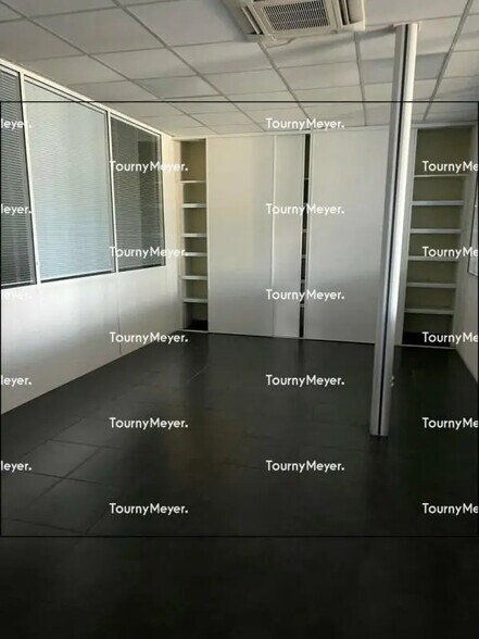 Local d’activités dans Rennes à louer - Photo intérieure – Image 2 sur 3