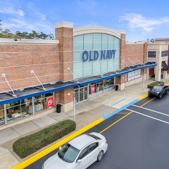 1514-1574 Governor's Square Blvd, Tallahassee, FL à louer - Photo de l’immeuble – Image 2 sur 10