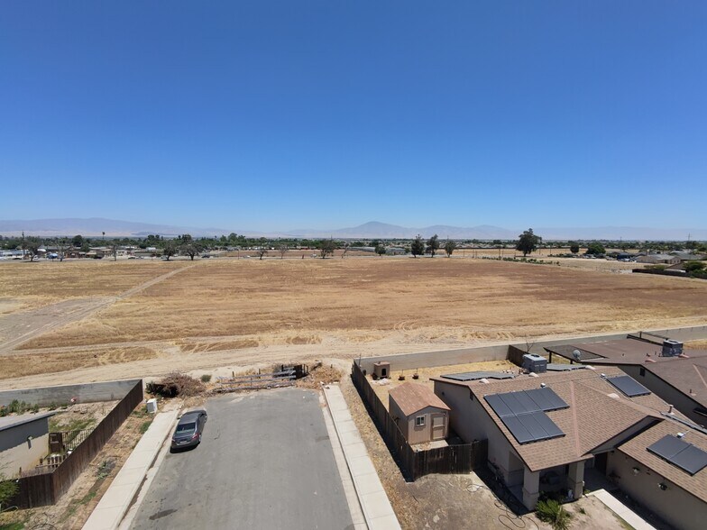 6001 Union Ave, Bakersfield, CA à vendre - Aérien – Image 3 sur 8