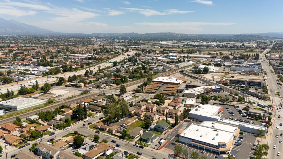 3128 Mountain View Rd, El Monte, CA à vendre - Aérien – Image 2 sur 11