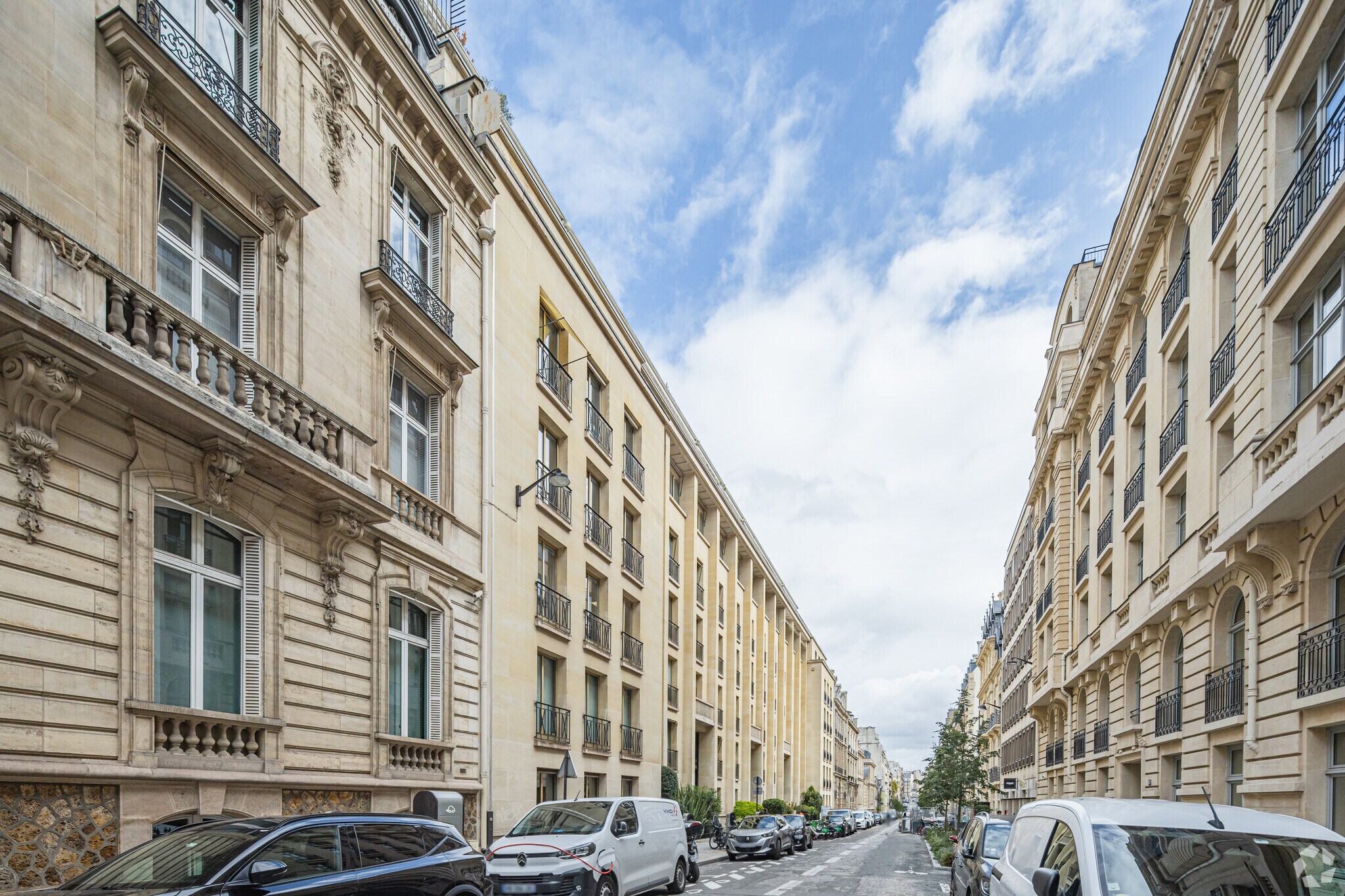 45-49 rue de Monceau, Paris à louer Photo principale– Image 1 sur 4