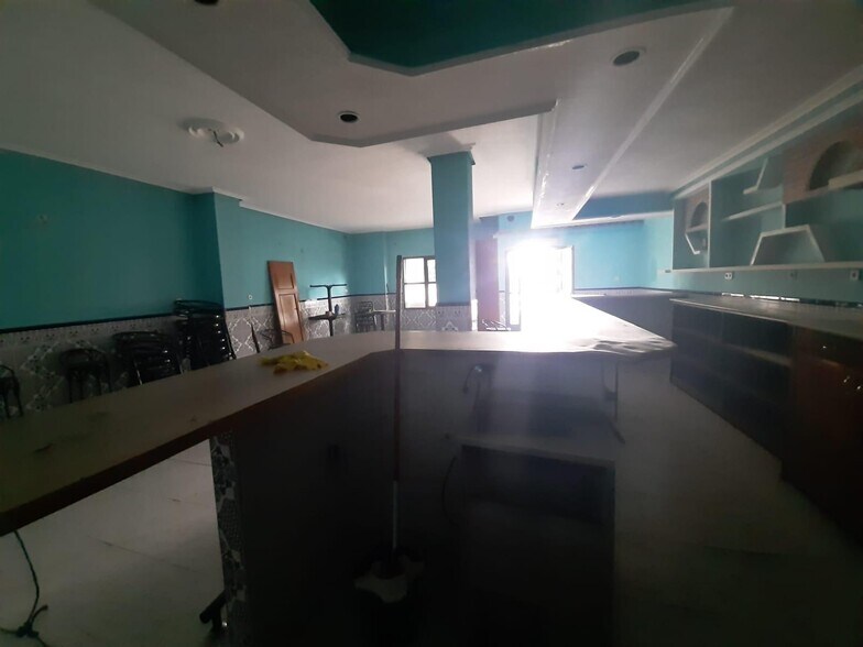 Local commercial dans Cáceres, Cáceres à vendre - Photo de l’immeuble – Image 3 sur 11