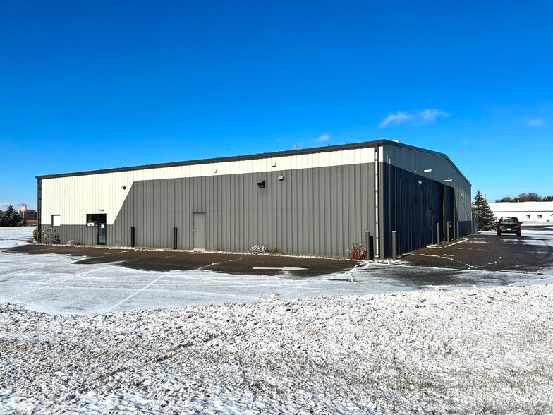 7548 Industrial Park Rd, Baxter, MN à vendre - Photo de l’immeuble – Image 2 sur 19