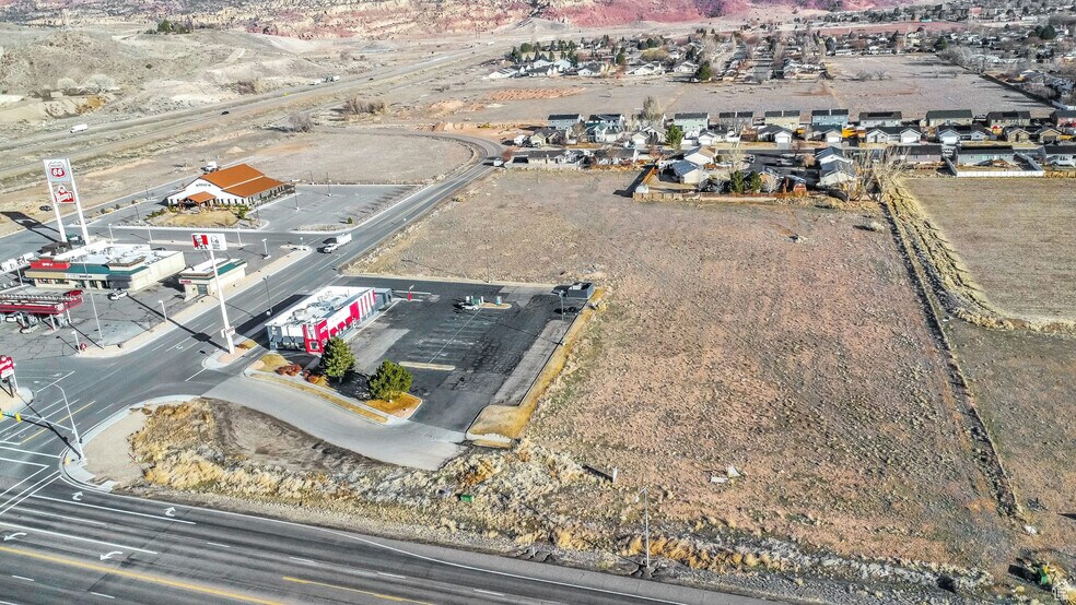 900 1250 S, Richfield, UT à vendre - Aérien – Image 3 sur 6