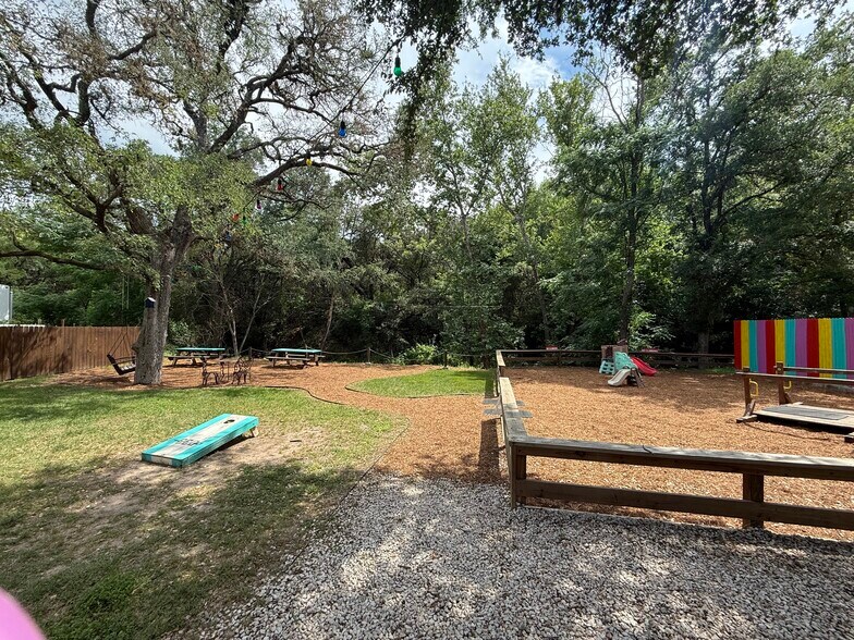 14601 FM 306, Canyon Lake, TX à vendre - Photo de l’immeuble – Image 3 sur 37