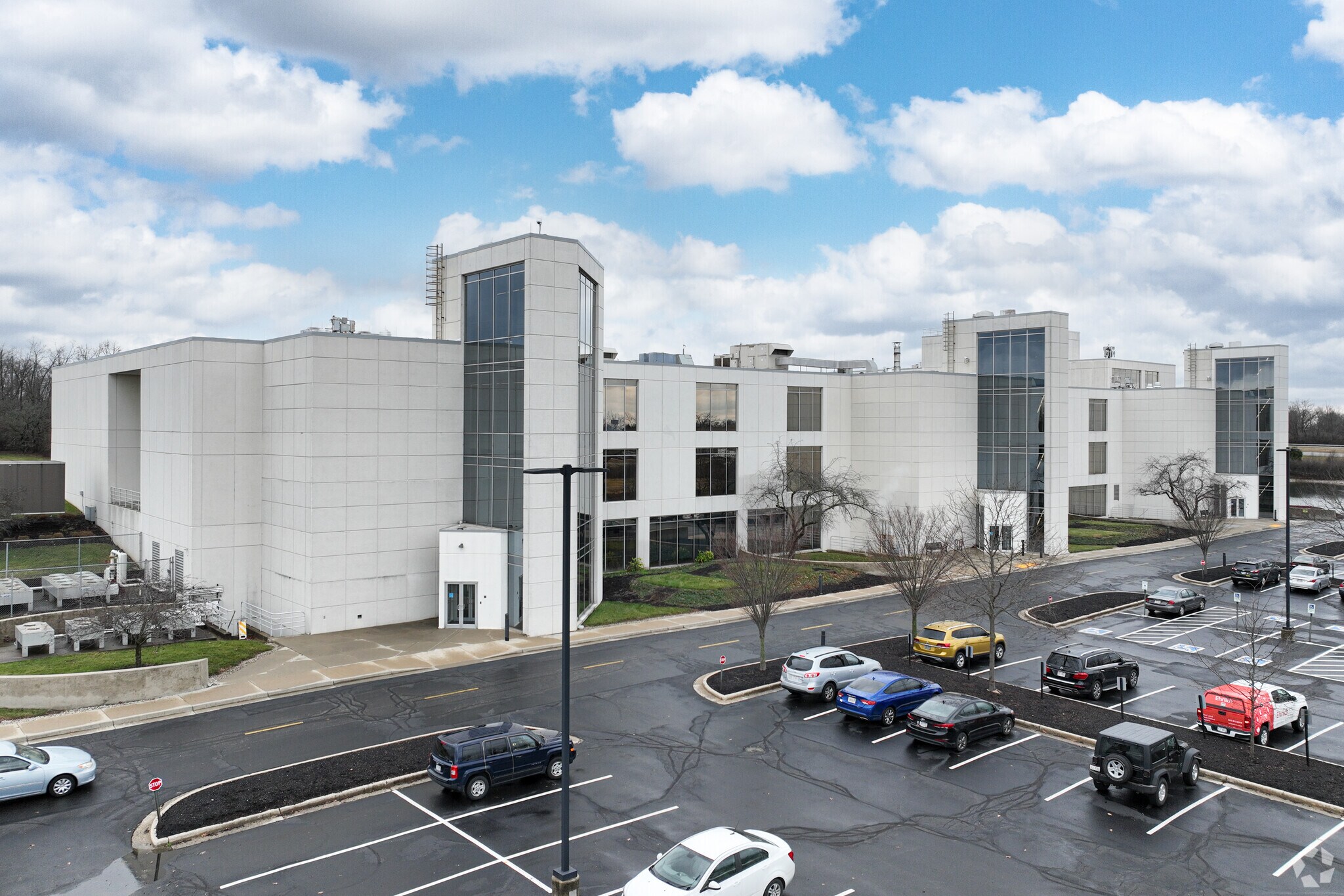 9797 Springboro Pike, Dayton, OH à louer Photo principale– Image 1 sur 19