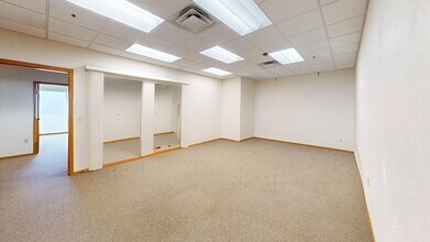 6225 Neil Rd, Reno, NV à louer Photo intérieure– Image 2 sur 6