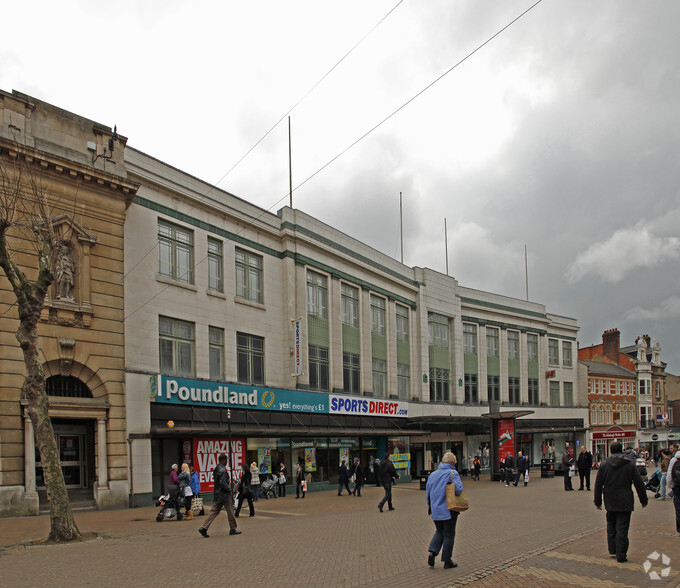 64-72 Abington St, Northampton à louer - Photo de l’immeuble – Image 2 sur 6