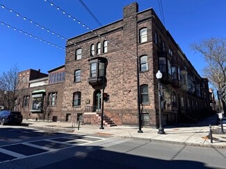 Plus de détails pour 204 Lancaster St, Albany, NY - Local commercial à vendre