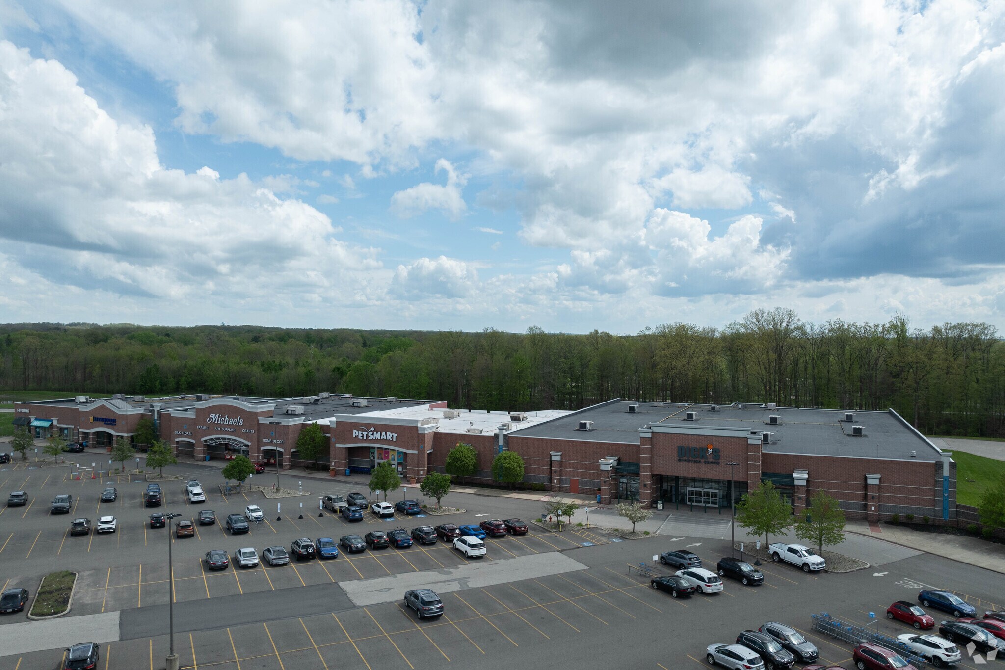 7555-7705 Market Place Dr, Aurora, OH à vendre Photo principale– Image 1 sur 7