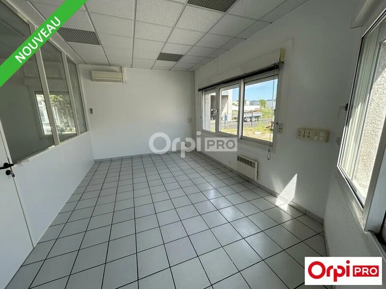 Bureau dans Valence à louer - Photo de l’immeuble – Image 1 sur 8